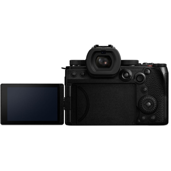 Lumix S5IIX