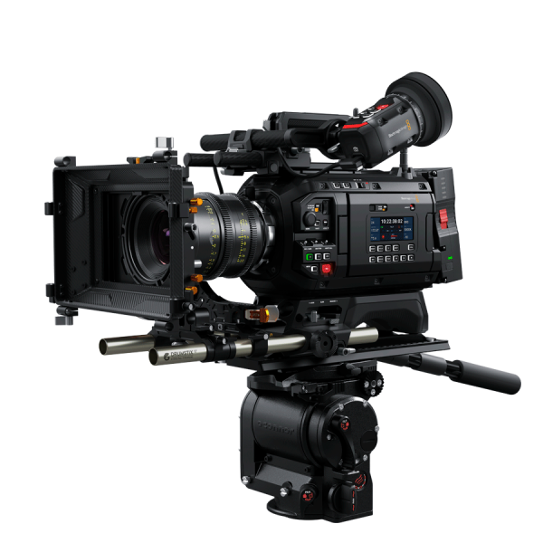 Ursa Cine 17k 65