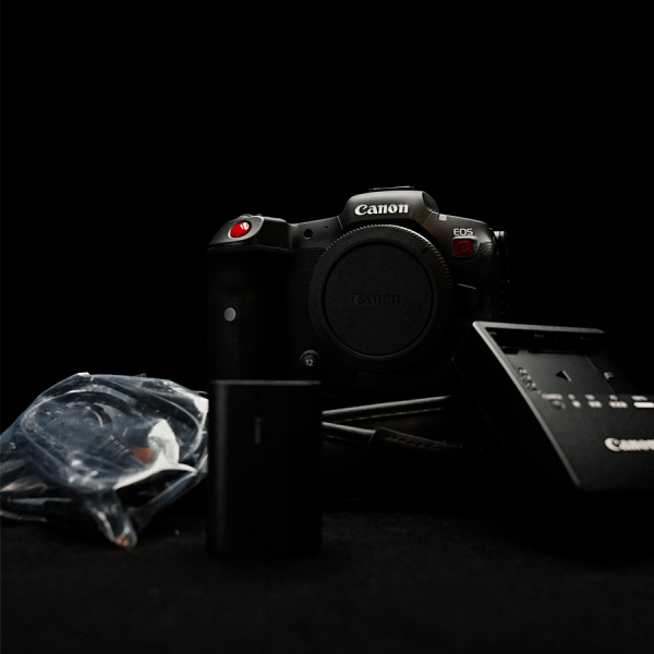 EOS R5 C (version Démo)