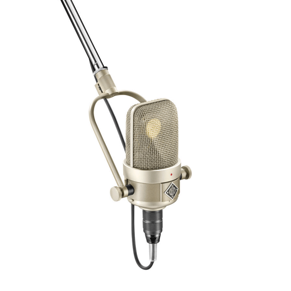 Neumann enceinte 2 voies KH 150 AES67