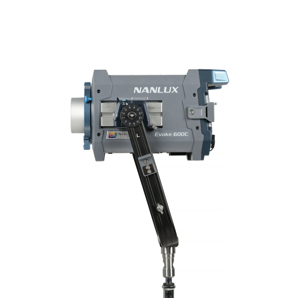 Nanlux Evoke 600C projecteur LED RGB 600W IP66 kit