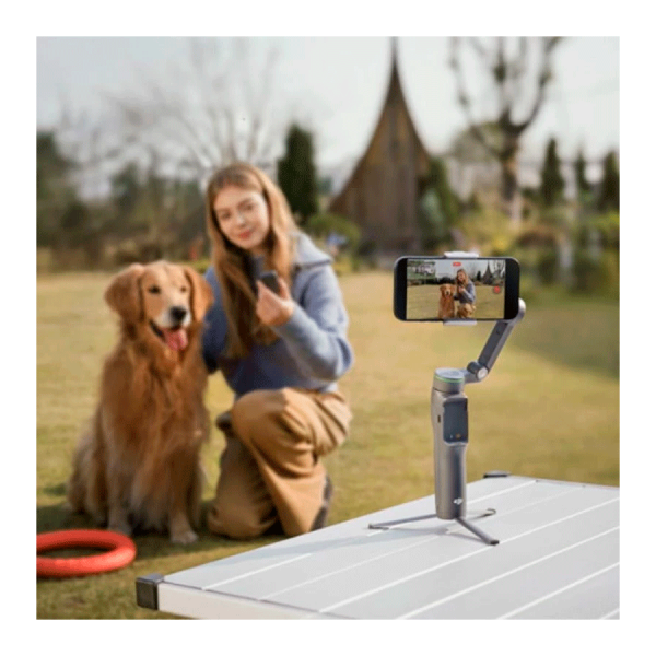 DJI stabilisateur smartphone Osmo Mobile 8P Standard