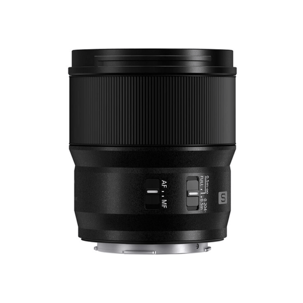 Panasonic Lumix S 100mm f/2.8 Macro S-E100E plein format
