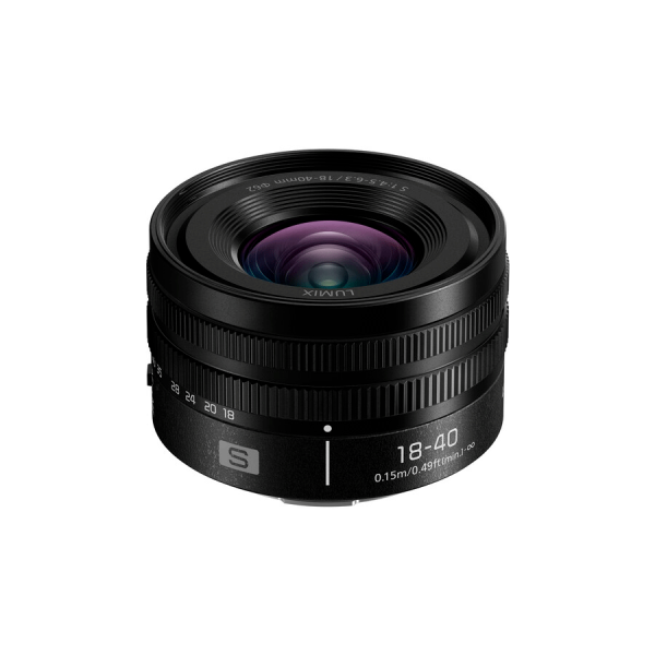 Panasonic Lumix S 18-40mm f/4.5-6.3 S-R1840E