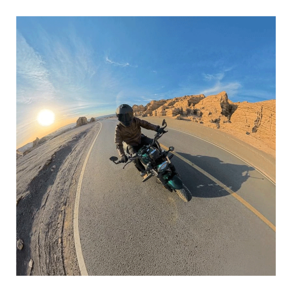 DJI Caméra 360° Osmo 360 II Limitless Riding Combo
