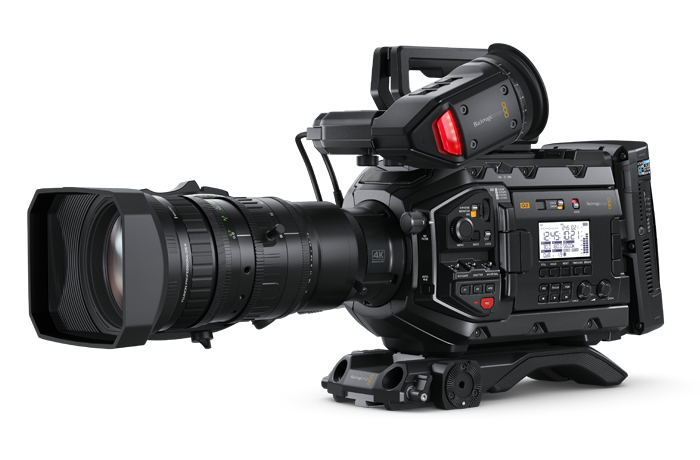 Blackmagic URSA Broadcast G2 avec objectif